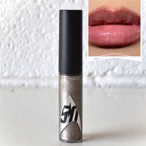 MAC Cosmetics Lipglass *SET TO STUN* Star Trek Collection BNWOB Limited Edition